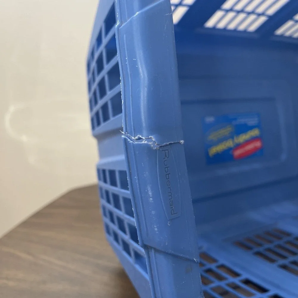 Vtg‎ Rubbermaid 2965  Blue Rectangle Laundry Basket Weave 22x16x11 Grannycore